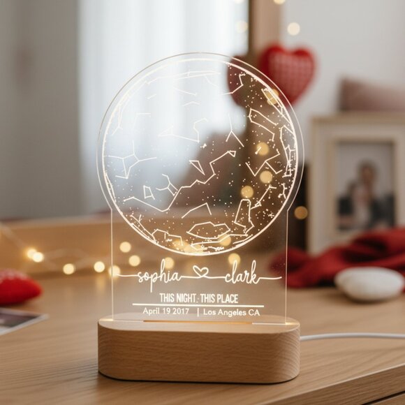 Personalized Star Map Night Light | Couples Gift by Date & Location - Picture 8 of 8